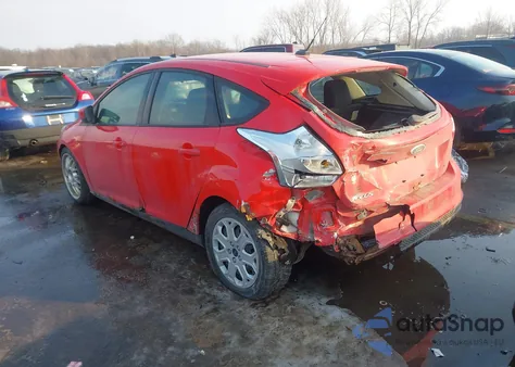 2012 Ford Focus Se z USA, uszkodzony, nr VIN 1FAHP3K20CL141643